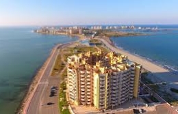 Самая длинная улица Испании между двумя морями